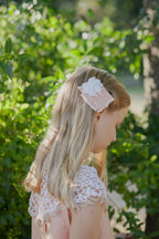 LINEN LEAF COLLAR